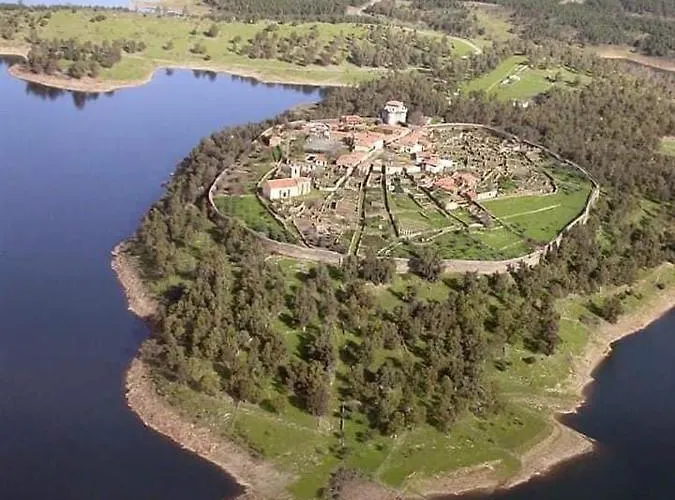 Apto Rural Fragaria - Piscinas Naturales Casas Del Monte- Entorno Natural Unico 