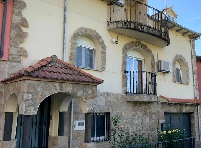 Apartment Apto Rural Fragaria - Piscinas Naturales Casas Del Monte- Entorno Natural Unico 